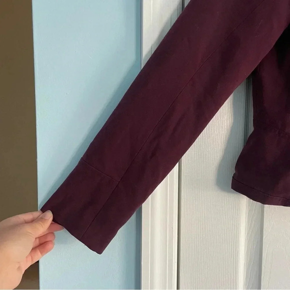 7th Avenue New York And Company Maroon Blazer Size 10 - Picture 3 of 6